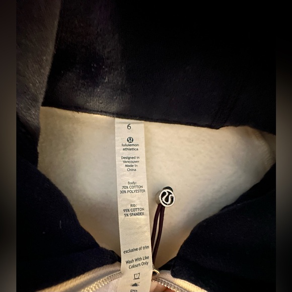 Lululemon Scuba Hoodie - Picture 6 of 7